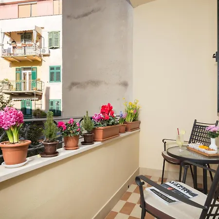 فندق مبيت وإفطار Opera Heritage 4*