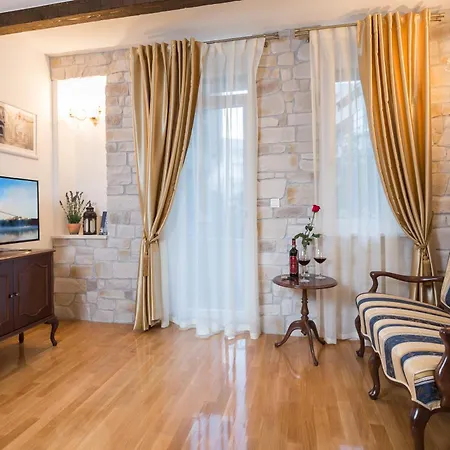 Opera Heritage Bed and breakfast