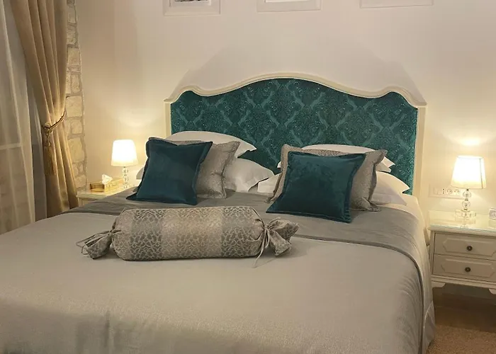 Nocleg ze śniadaniem Opera Heritage 4*