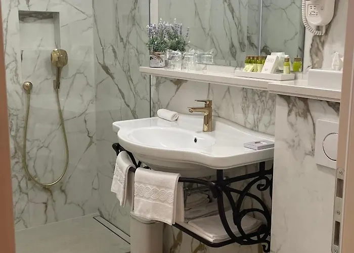 Nocleg ze śniadaniem Opera Heritage