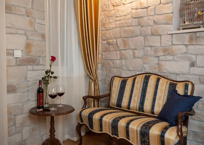 Opera Heritage Nocleg ze śniadaniem 4*