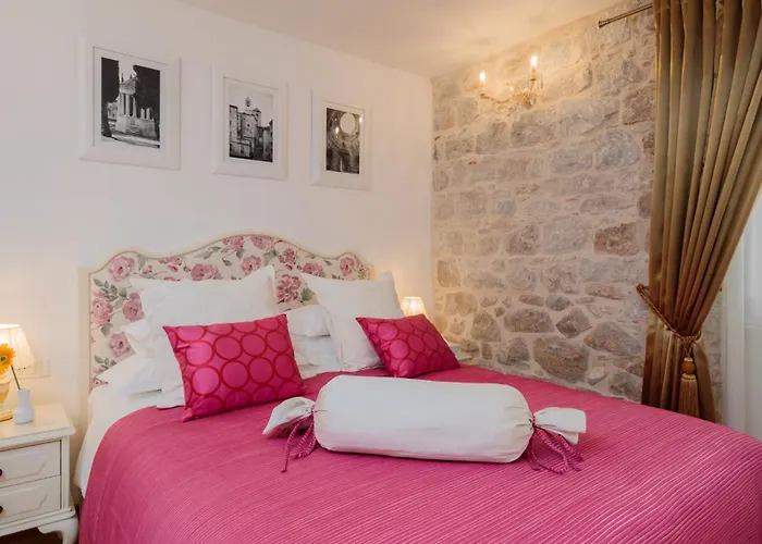 Opera Heritage Nocleg ze śniadaniem 4*